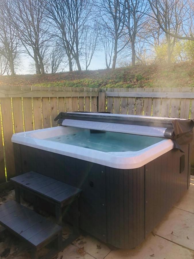 Stunning 3-Bed Hot Tub Lodge Northumberland Felton  Zewnętrze zdjęcie